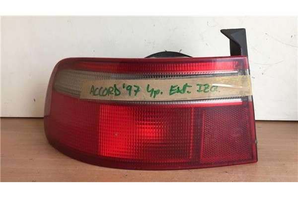 Recambio de piloto trasero izquierdo para honda accord berlina (cc/ce) 1.8 (ce7) referencia OEM IAM 286241L  