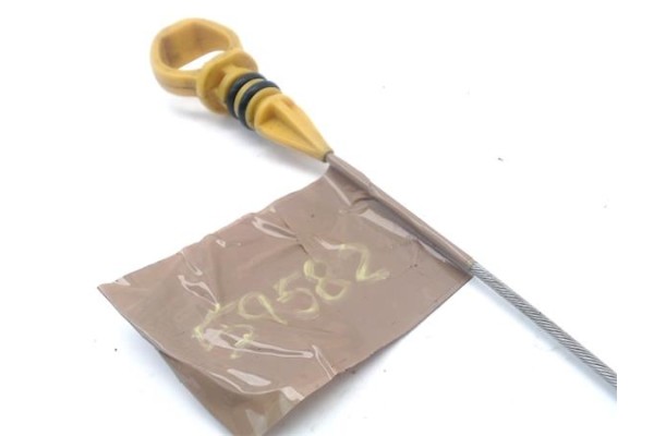 Recambio de varilla nivel aceite para citroen xsara picasso 1.6 hdi referencia OEM IAM 1131G2  