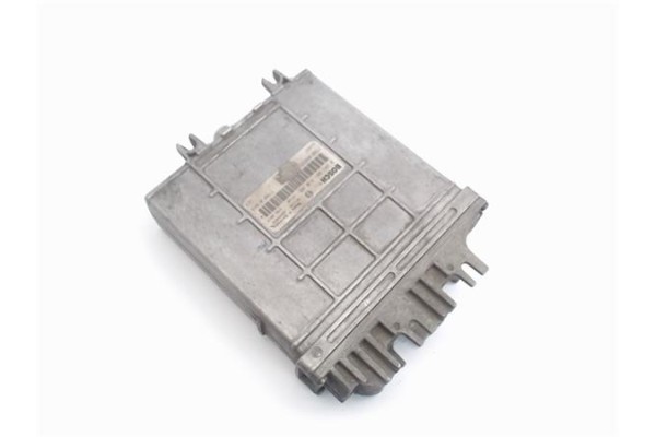 Recambio de centralita para renault megane i classic (la0) 1.9 dti rn (laon) referencia OEM IAM (7700109622) (7700107088) (02810