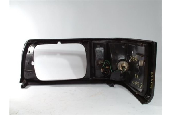 Recambio de cerquillo faro para mitsubishi l 200/300/400 (l0) 2.4 l 300 bus referencia OEM IAM   