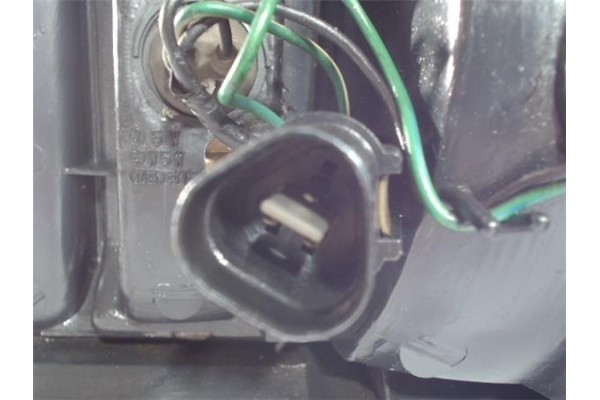 Recambio de cerquillo faro para mitsubishi l 200/300/400 (l0) 2.4 l 300 bus referencia OEM IAM   