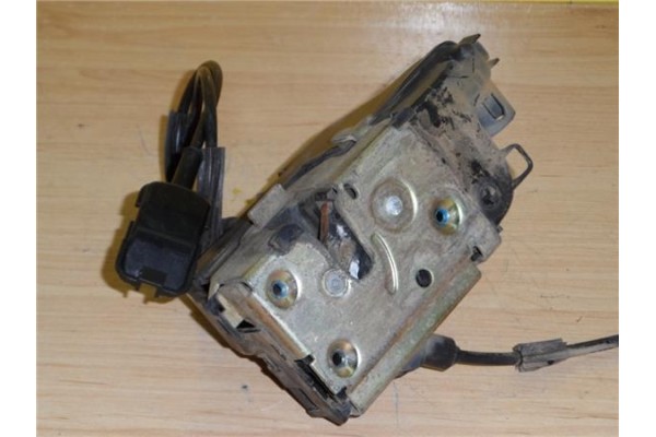 Recambio de cierre electromagnetico delantero derecho para nissan primera berlina (p12)(2001) 1.8 referencia OEM IAM   