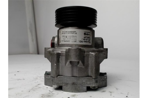 Recambio de bomba servodireccion para ford mondeo ii ranchera familiar (bnp) 1.8 td referencia OEM IAM 93BB3A733CA  XS713A696AA 