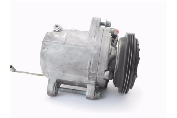 Recambio de compresor aire acond. para smart fortwo coupe 0.8 fortwo coupe cdi (33kw) (451.300) referencia OEM IAM A1602300111  