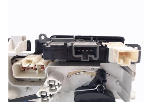 Recambio de mandos calefaccion / a.a. para toyota yaris (ncp1/nlp1/scp1) 1.4 d-4d referencia OEM IAM 840100D070  