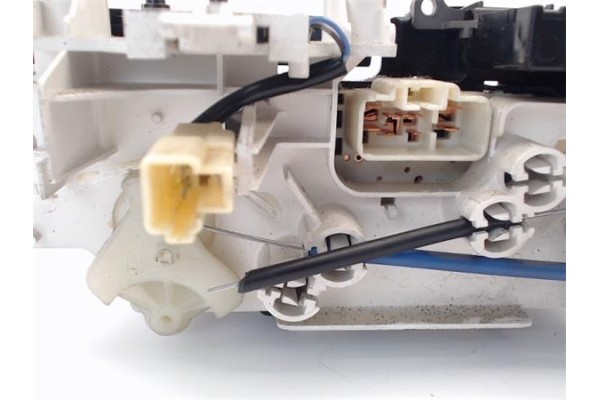 Recambio de mandos calefaccion / a.a. para toyota yaris (ncp1/nlp1/scp1) 1.4 d-4d referencia OEM IAM 840100D070  