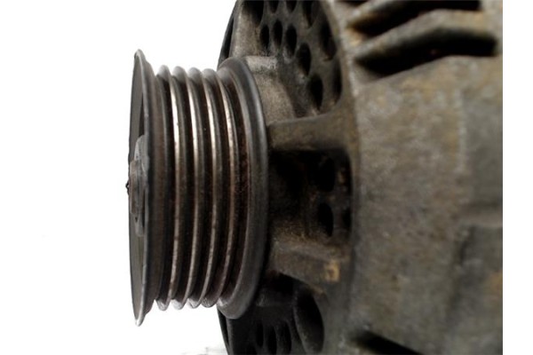 Recambio de alternador para ford mondeo ii ranchera familiar (bnp) 1.8 td referencia OEM IAM F5RU10316AA  