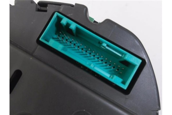 Recambio de cuadro completo para volkswagen polo iv (9n3) 1.4 advance referencia OEM IAM 6Q0920823E  