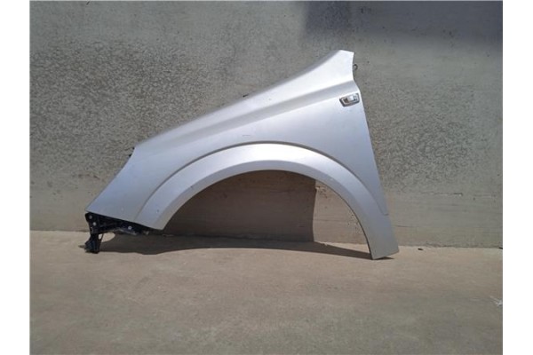 Recambio de aleta delantero izquierda para opel astra h berlina referencia OEM IAM   