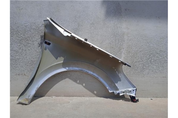 Recambio de aleta delantero izquierda para opel astra h berlina referencia OEM IAM   