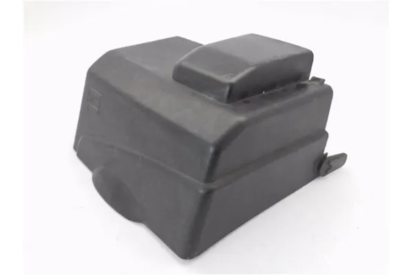Recambio de recubrimiento bateria para citroen c3 1.4 hdi referencia OEM IAM 9639718480  