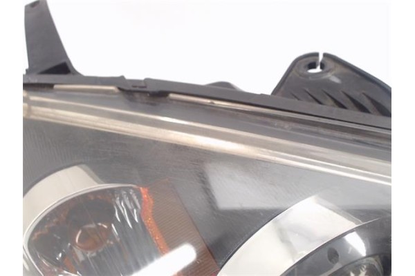Recambio de faro delantero dcho para mazda 3 berlina (bk) referencia OEM IAM P2951  