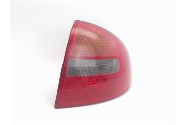 Recambio de piloto trasero derecho para audi a6 berlina (4b2) 1.8 t referencia OEM IAM 4B5945096 2212505 4B9945096 , AUDI