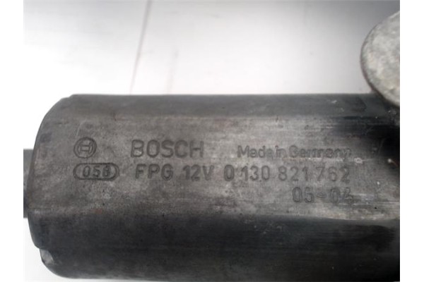 Recambio de elevalunas electrico delantero derecho para citroen xsara picasso 1.6 hdi referencia OEM IAM 9222F9  