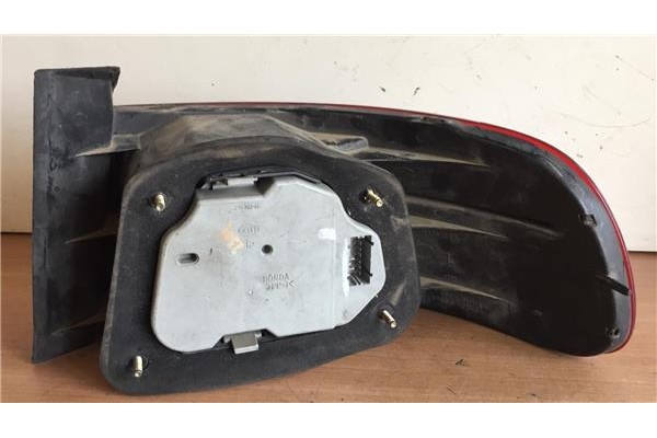Recambio de piloto trasero izquierdo para honda accord berlina (cc/ce) 1.8 (ce7) referencia OEM IAM 286241L  