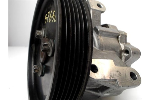 Recambio de bomba servodireccion para mercedes-benz clase c (bm 203) berlina 2.2 220 cdi (203.006) referencia OEM IAM A611230011