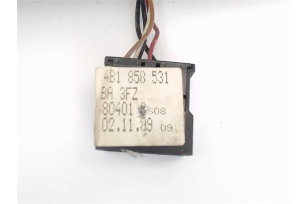 Recambio de retrovisor electrico izquierdo para audi a6 berlina (4b2) 1.8 t referencia OEM IAM 4B1858531  