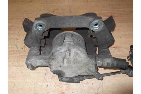 Recambio de pinza freno delantero derecha para mercedes-benz clase a (bm 168) 1.7 170 cdi (168.008) referencia OEM IAM A16842003