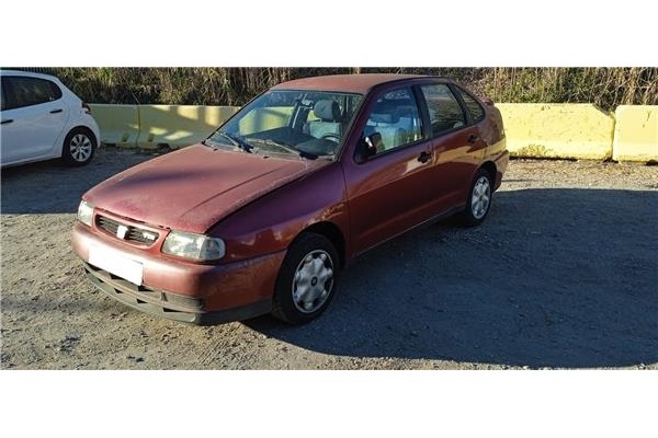 seat cordoba berlina (6k2) del año 1998