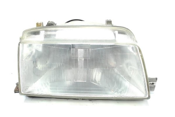 Recambio de faro delantero dcho para renault r 19 berlina con portón (b/c53) referencia OEM IAM 7700823925 063024 
