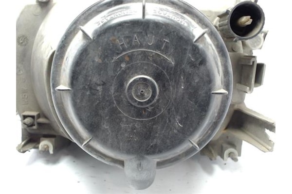 Recambio de faro delantero dcho para renault r 19 berlina con portón (b/c53) referencia OEM IAM 7700823925 063024 