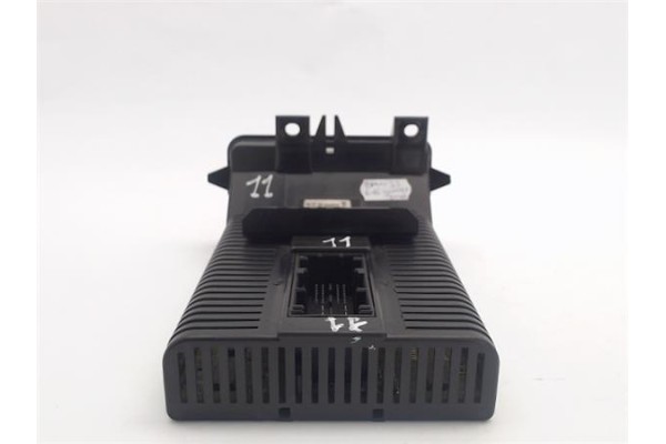 Recambio de mando de luces para bmw serie 3 berlina (e46) 2.0 320d referencia OEM IAM 6923478  