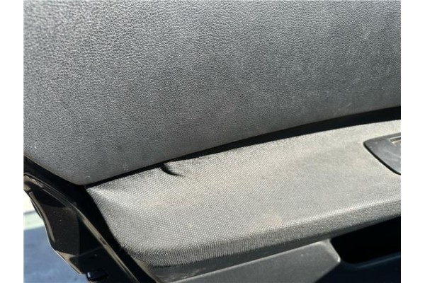 Recambio de puerta delantero izquierda para nissan qashqai j10 2.0 acenta 4x2 referencia OEM IAM H0101JD0M0  