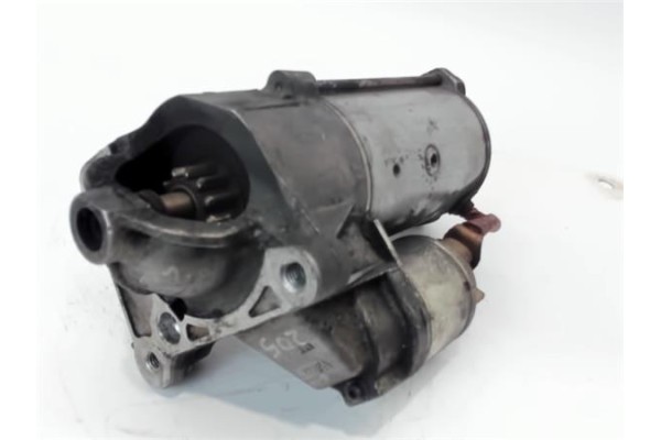 Recambio de motor arranque para opel vivaro 1.9 combi 2.7t corto referencia OEM IAM 820033125 D7R49 
