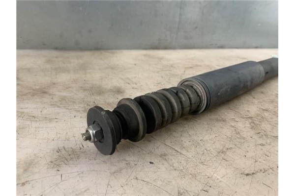 Recambio de amortiguador trasero izquierdo para renault clio iii 1.5 dci (br17, cr17) referencia OEM IAM 562108573R  