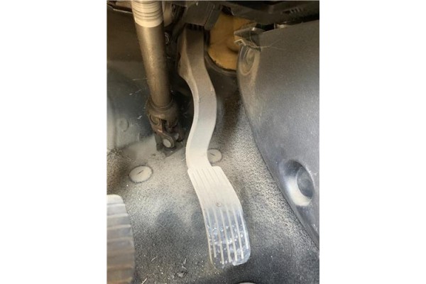 Recambio de pedal acelerador para citroen c4 cactus 1.5 business class referencia OEM IAM 1601CW  