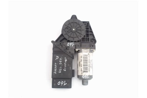 Recambio de motor elevalunas delantero derecho para volkswagen passat berlina (3b2) referencia OEM IAM (3B4837752BS) (101434-201