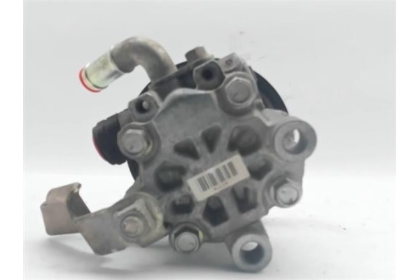 Recambio de bomba servodireccion para toyota corolla verso (r1) 1.8 sol referencia OEM IAM U11  
