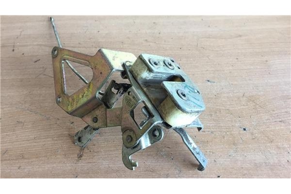 Recambio de cierre electromagnetico delantero izquierdo para renault 11 (b/c37_) 1.4 (b/c372, b/c37c) referencia OEM IAM   