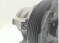 Recambio de bomba servodireccion para renault trafic ii furgón (fl) 2.5 dci 145 (fl0j) referencia OEM IAM 8200024738 26081335RR 