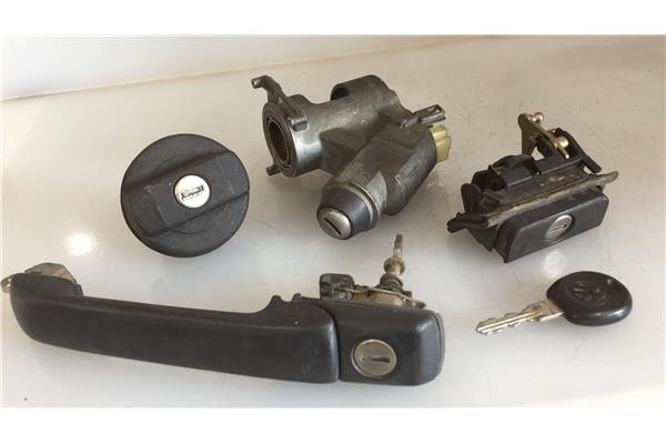 Recambio de llave para volkswagen golf iii (1h1) 1.4 referencia OEM IAM 357905851A   Recambio de llave para volkswagen golf iii (1h1) 1.4 referencia OEM IAM 357905851A