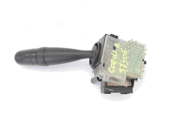 Recambio de mando limpiaparabrisas para toyota corolla (e12) 1.6 vvt-i referencia OEM IAM 8465202290 173647 