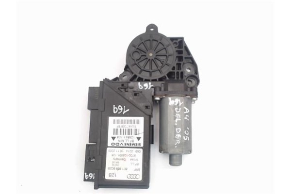 Recambio de motor elevalunas delantero derecho para audi a4 berlina (8e) referencia OEM IAM 8E1959802B (105841-108) (5WK47006FBF