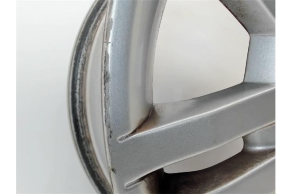 Recambio de llanta para saab 9-3 familiar 1.9 tid referencia OEM IAM 12763042  