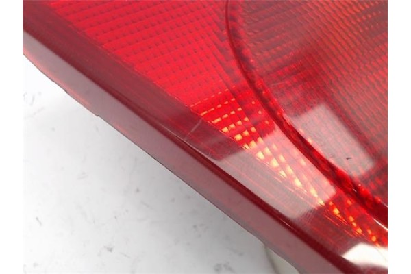 Recambio de piloto porton trasero izquierdo para mercedes-benz clase e (bm 210) berlina referencia OEM IAM A2108200964 197503 21