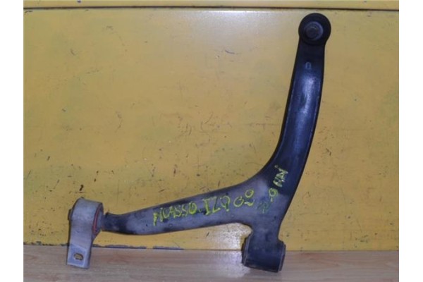 Recambio de brazo inferior delantero izquierdo para citroen xsara picasso (1999) 2.0 hdi referencia OEM IAM   