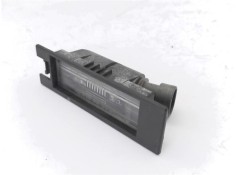 Recambio de piloto matricula trasero derecho para opel vectra c berlina 1.9 cdti referencia OEM IAM 13251936  