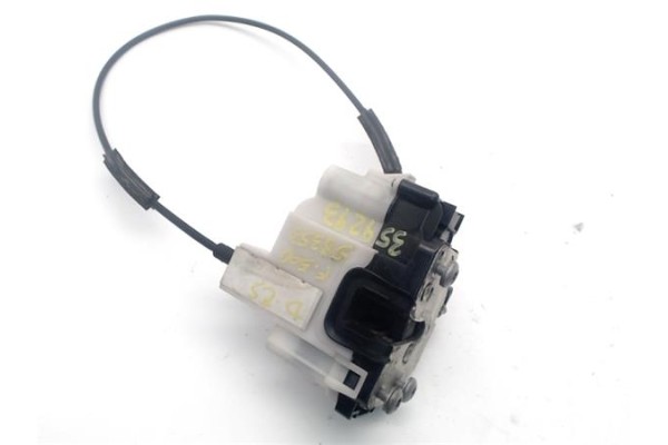 Recambio de cerradura puerta delantero izquierda para fiat 500 1.3 d multijet referencia OEM IAM 51935118 51827414 