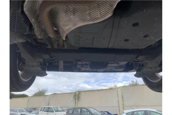 Recambio de puente trasero para citroen c4 cactus 1.5 business class referencia OEM IAM 9801942480  