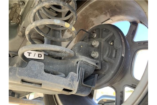 Recambio de puente trasero para citroen c4 cactus 1.5 business class referencia OEM IAM 9801942480  