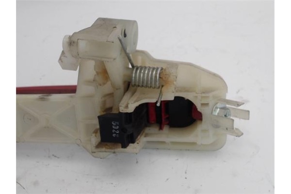 Recambio de maneta exterior trasero derecha para kia rio (ub) 1.2 basic referencia OEM IAM 826511W010BEG  