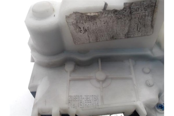 Recambio de cerradura puerta delantero izquierda para fiat 500 1.3 d multijet referencia OEM IAM 51935118 51827414 