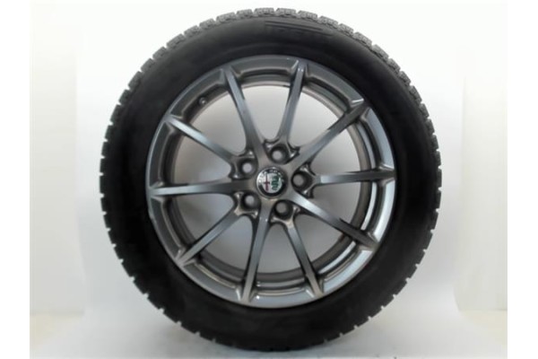 Recambio de llanta para alfa romeo giulia (952) 2.2 super referencia OEM IAM 156114248   Recambio de llanta para alfa romeo giulia (952) 2.2 super referencia OEM IAM 156114248