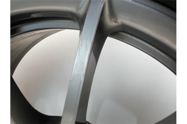 Recambio de llanta para alfa romeo giulia (952) 2.2 super referencia OEM IAM 156114248   Recambio de llanta para alfa romeo giulia (952) 2.2 super referencia OEM IAM 156114248
