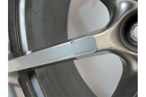 Recambio de llanta para alfa romeo giulia (952) 2.2 super referencia OEM IAM 156114248   Recambio de llanta para alfa romeo giulia (952) 2.2 super referencia OEM IAM 156114248