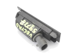 Recambio de piloto matricula trasero izquierdo para opel vectra c berlina 1.9 cdti referencia OEM IAM 13251936  